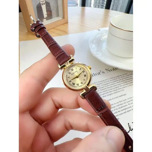 Women's Gold Mesh Watch with Retro Quartz Dial